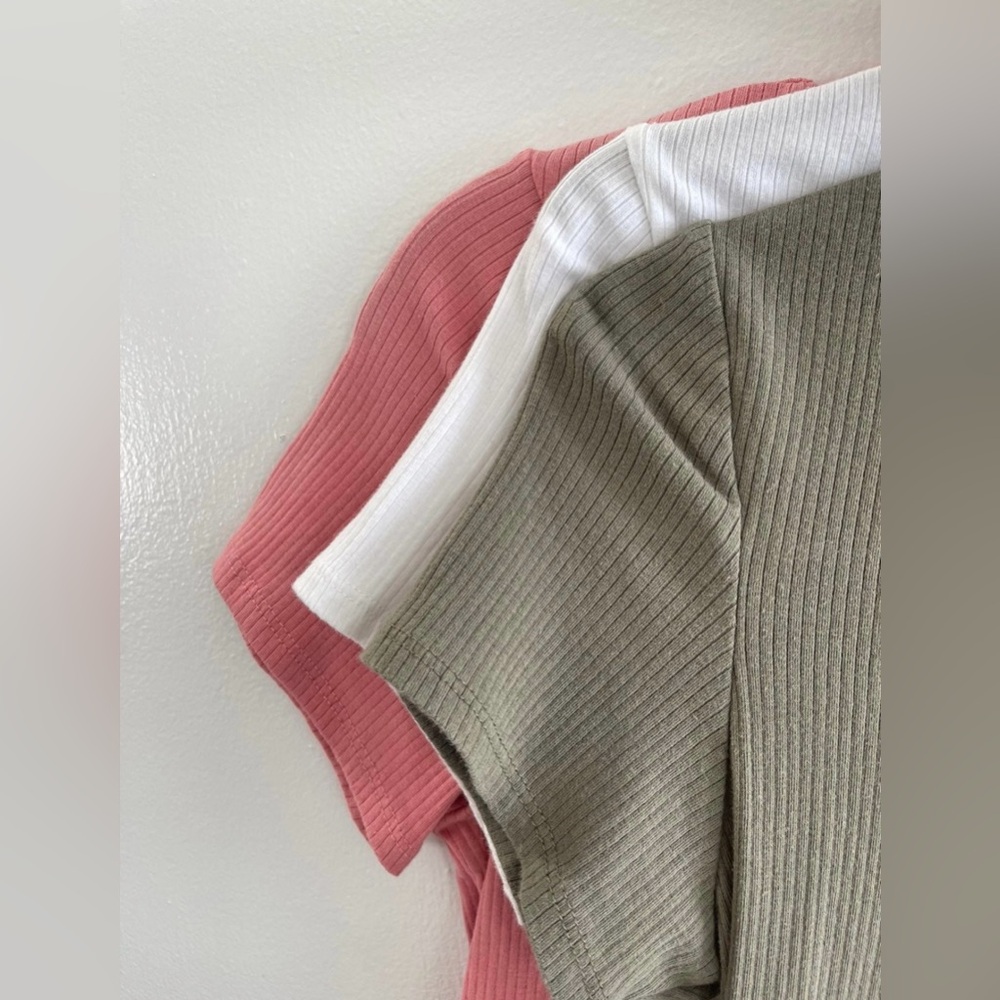 Shirt bundle - Picture 8 of 8